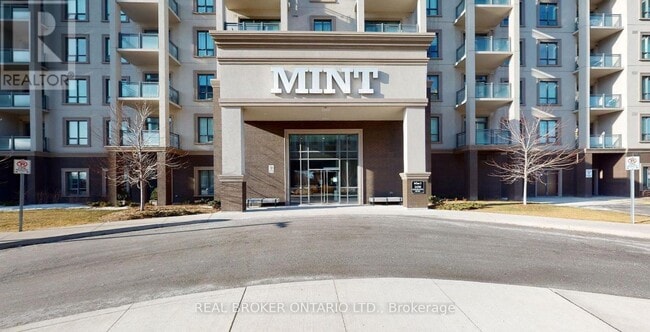 Photo - 2490 Old Bronte Rd Unit 819