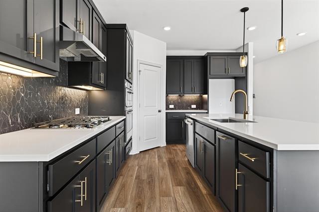 Building Photo - 2325 Myrtle Wy