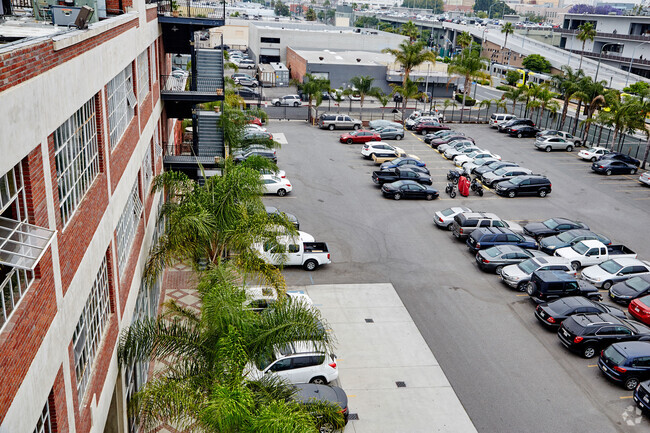 Building Photo - 2222 S Figueroa St Unit 539 Rental