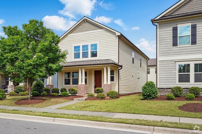 Building Photo - AVAILABLE NOW!-BUNGALOW STYLE HOME -JUST B...