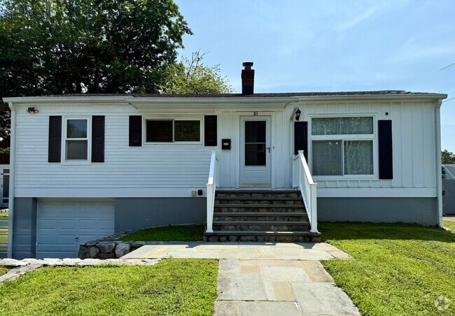 Building Photo - 10 Norvel Rd Rental