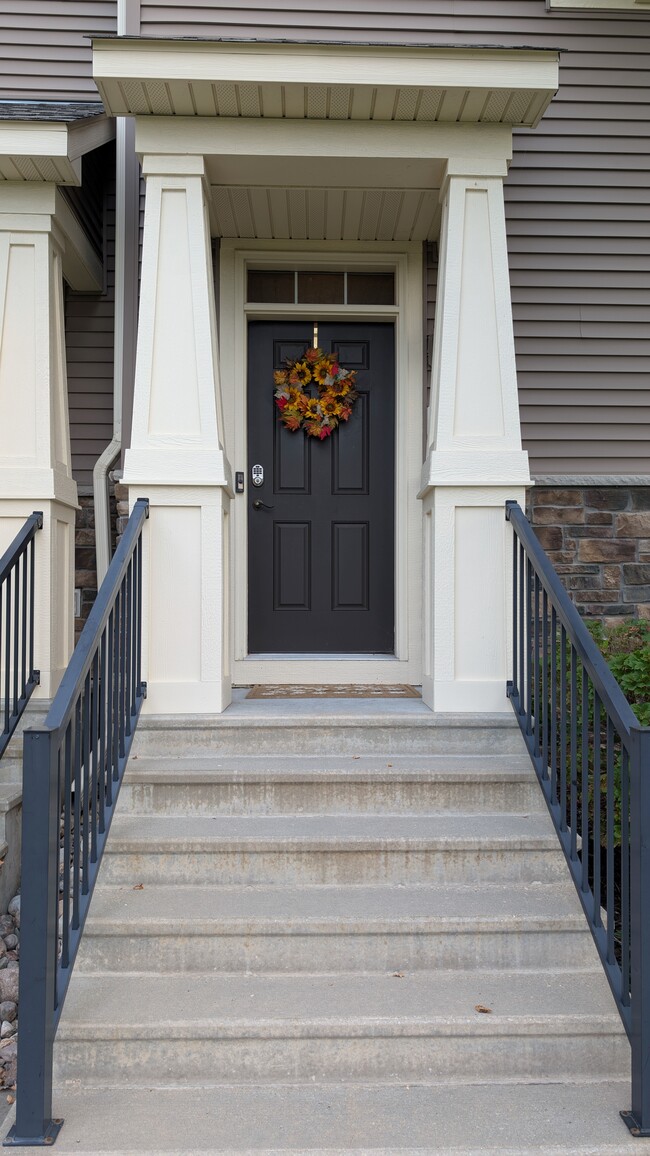 Photo - 8971 SW Village Loop