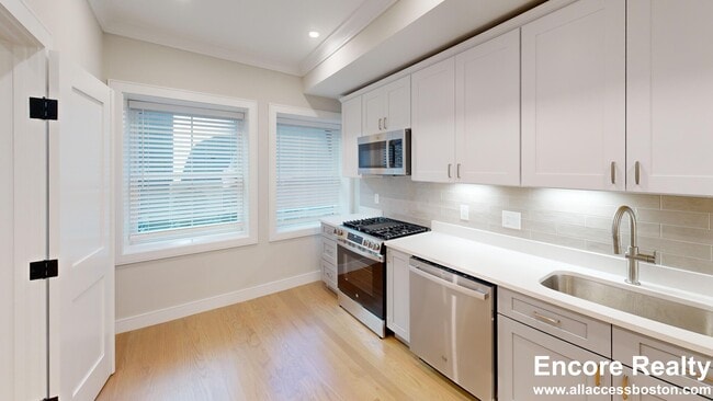 Photo - 230 Tremont St Unit 7