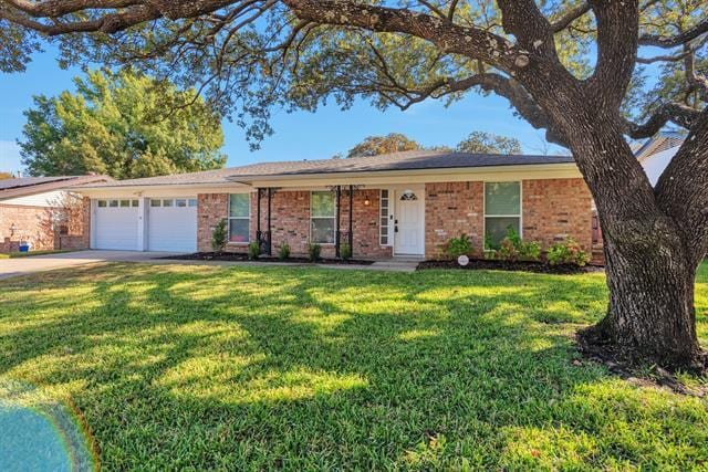 Building Photo - 2144 Mountainview Dr