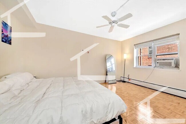 Photo - Spacious & Cozy 1BR in Coolidge Corner!