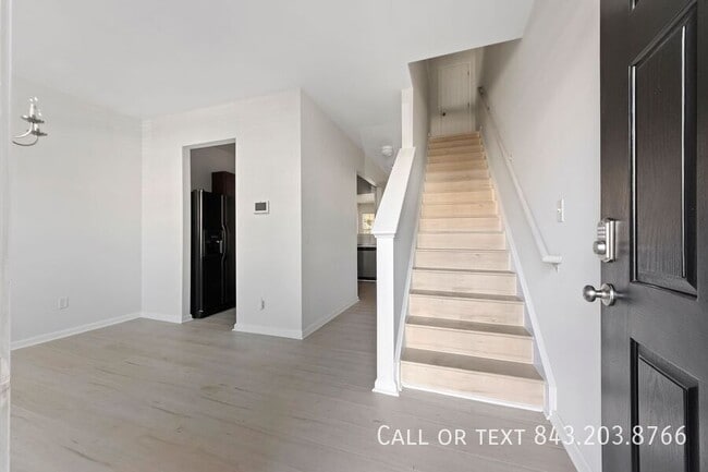 Photo - 149 Woodward Rd