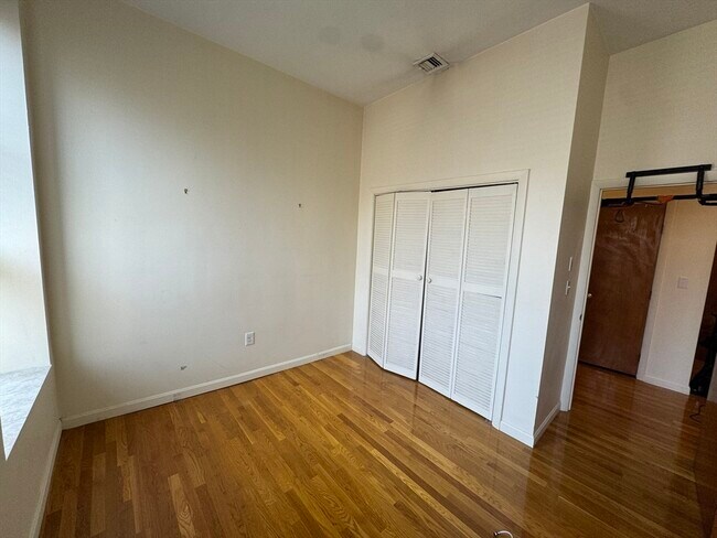 Photo - 176 W Springfield St Unidad 1