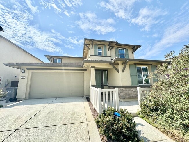 Building Photo - Beautiful home in Springlake!!