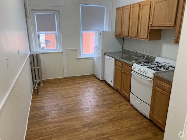 Building Photo - 7 Mount Hood Rd Unit 4 Rental