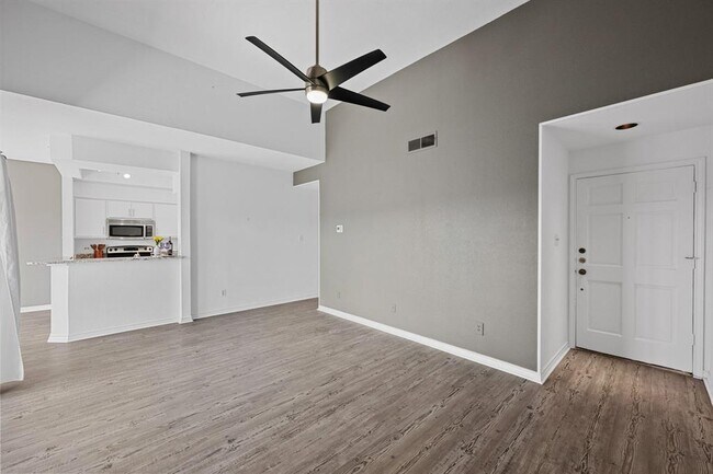 Photo - 4711 Spicewood Springs Rd Unidad 6-234