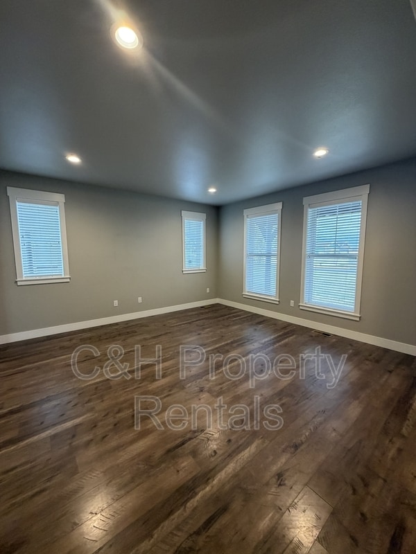 Photo - 1826 Walter Creek Blvd