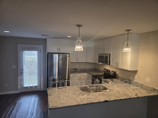 Photo - 608 Hadley Vlg Blvd