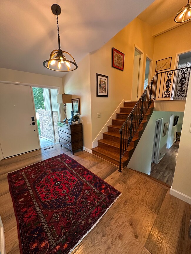 Photo - 225 Maxfield Dr