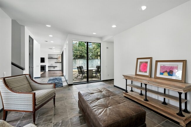 Photo - 2019 McClendon St