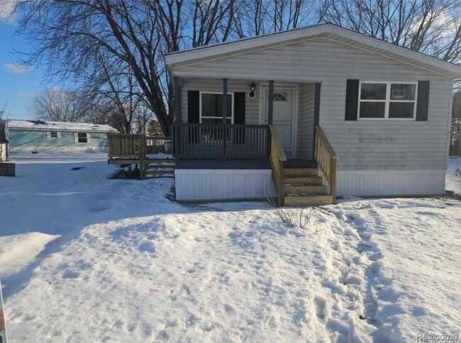 Building Photo - 6274 Cree Ct