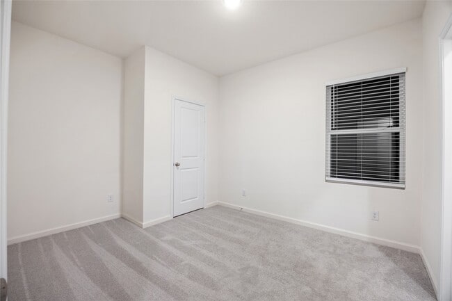 Photo - 25306 Stoneham Crk Dr