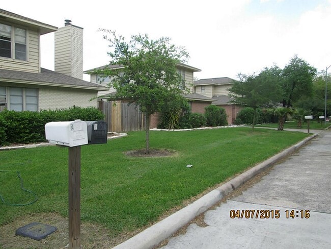 Photo - 10834 Sugar Hill Dr