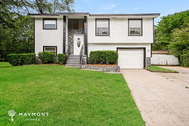 Photo - 620 Crestmont Ct House