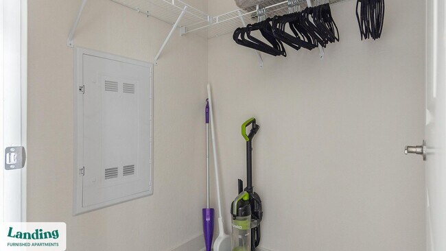 Photo - 9650 52nd Ave E Unidad 2-103.1407526