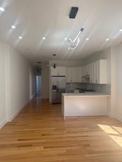 Photo - 711 E 52nd St Unidad 2