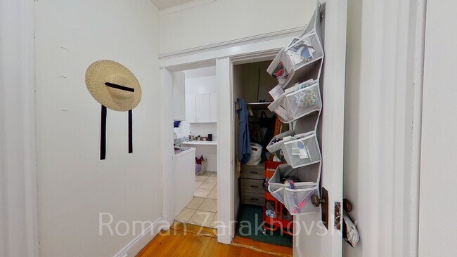 Photo - 42 Strathmore Rd Unidad 4A