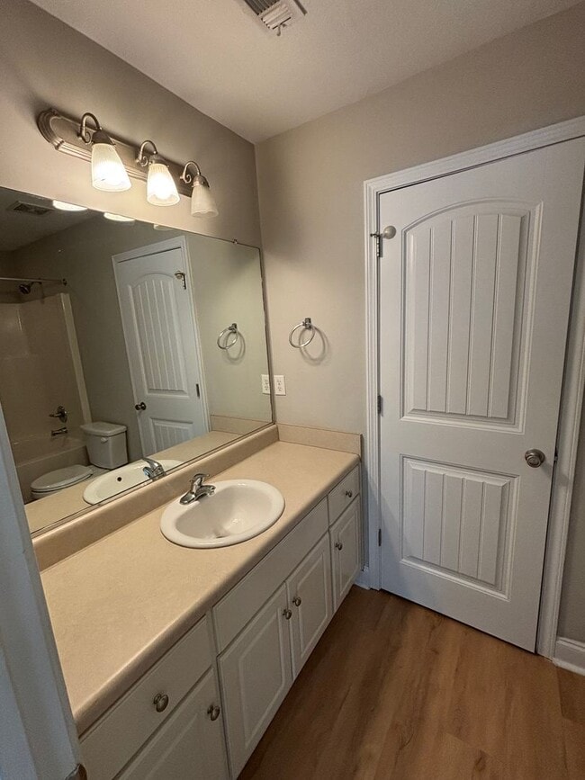 Photo - 806 Whispering Willow Ct