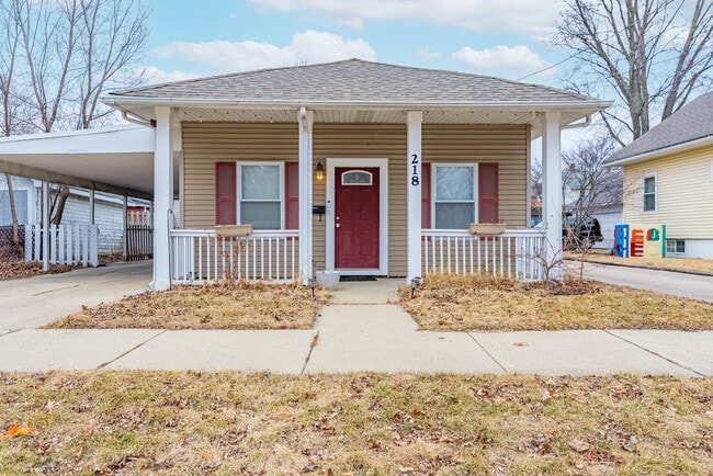 Photo - 218 Orange St