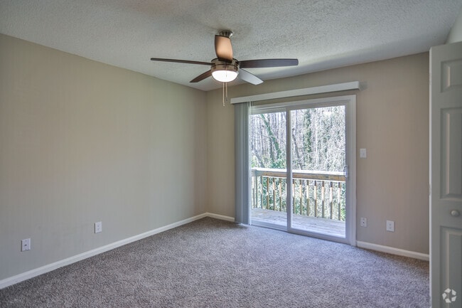 Photo - Ashbrook Village