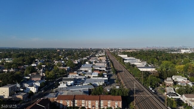 Photo - 102 E Elizabeth Ave