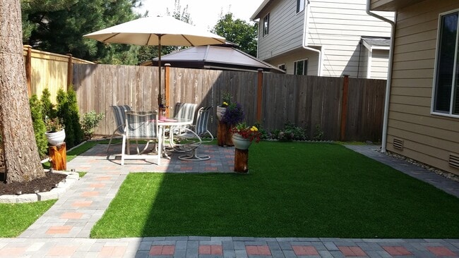 Photo - Modern Comfort and Space in a Peaceful Bot...