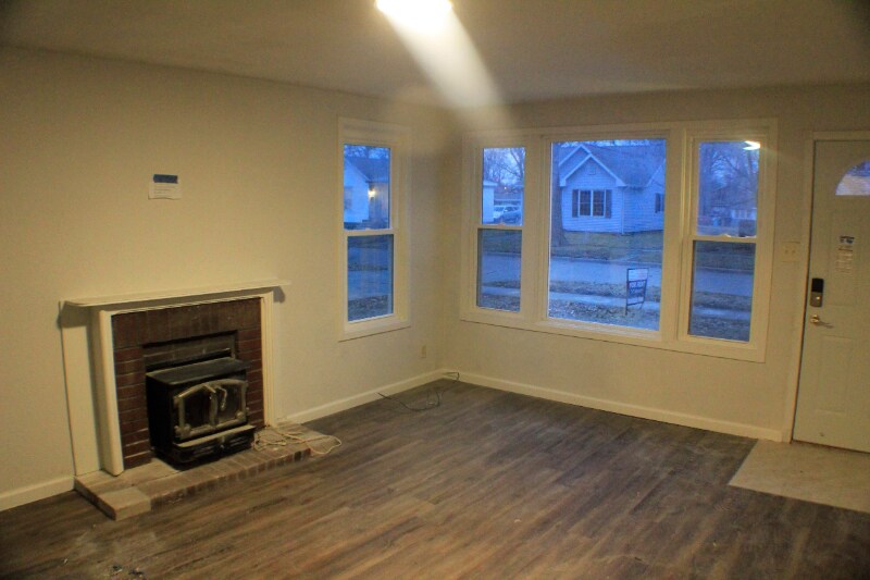 313 E Pembroke St Rental House Rental in Tuscola, IL