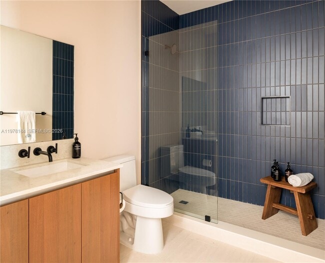 Photo - 275 SW 6th St Unit 507