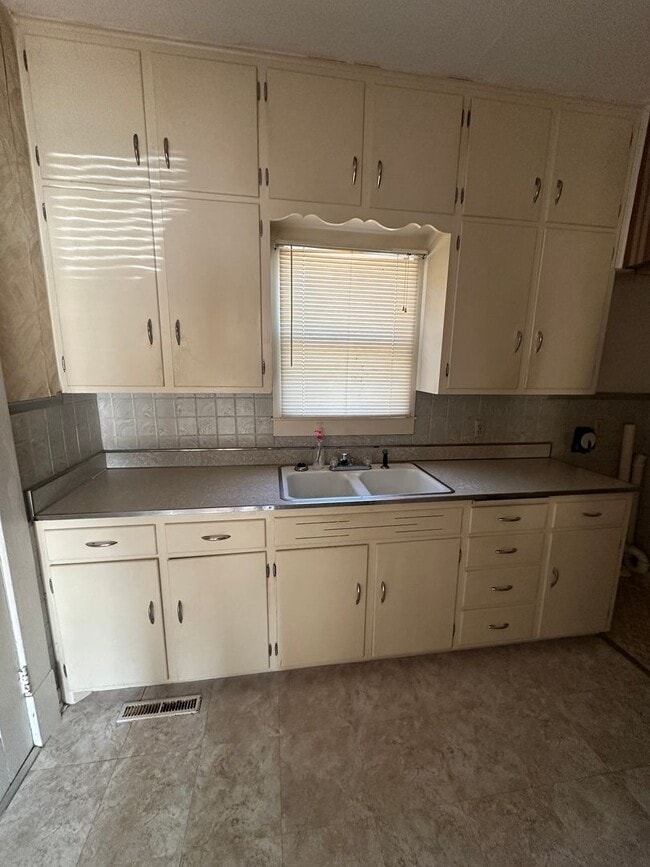 Photo - Charming 1.5-Story Home available for RENT...