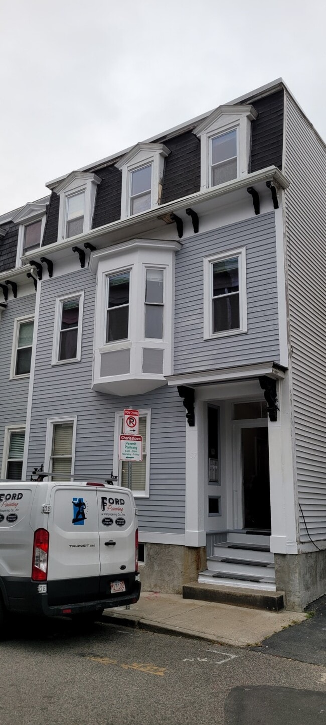 Photo - 137 High St Unit 3