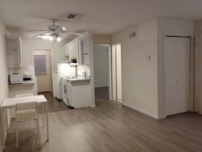 Building Photo - 110 Horizon River Dr Unit I1