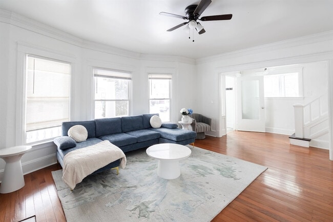 Photo - 1444 E 108th St Unidad SI ID1290665P