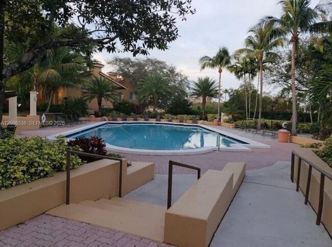 Photo - 3470 Pinewalk Dr N Unit 221
