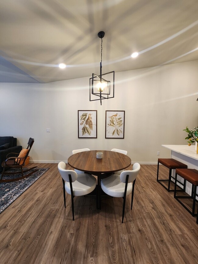 Photo - 812 7th St SW Unidad A