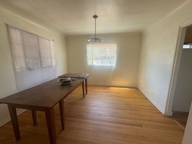 Photo - 603 Dartmouth Dr NE Unit Front House