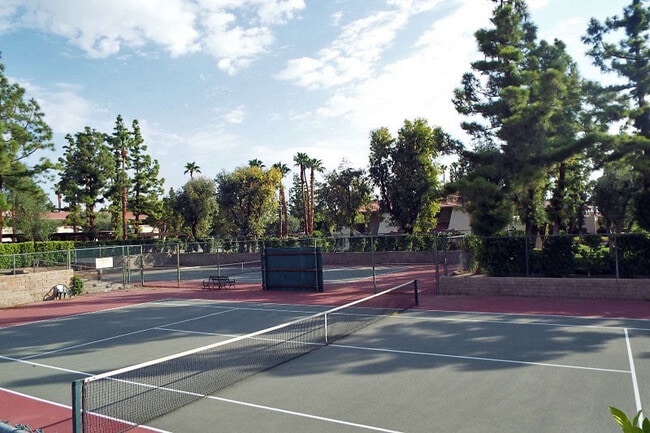 Photo - Palm Springs Villas - One Bedroom Condo