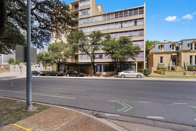 Photo - 1800 Lavaca St Unidad 108 Rental