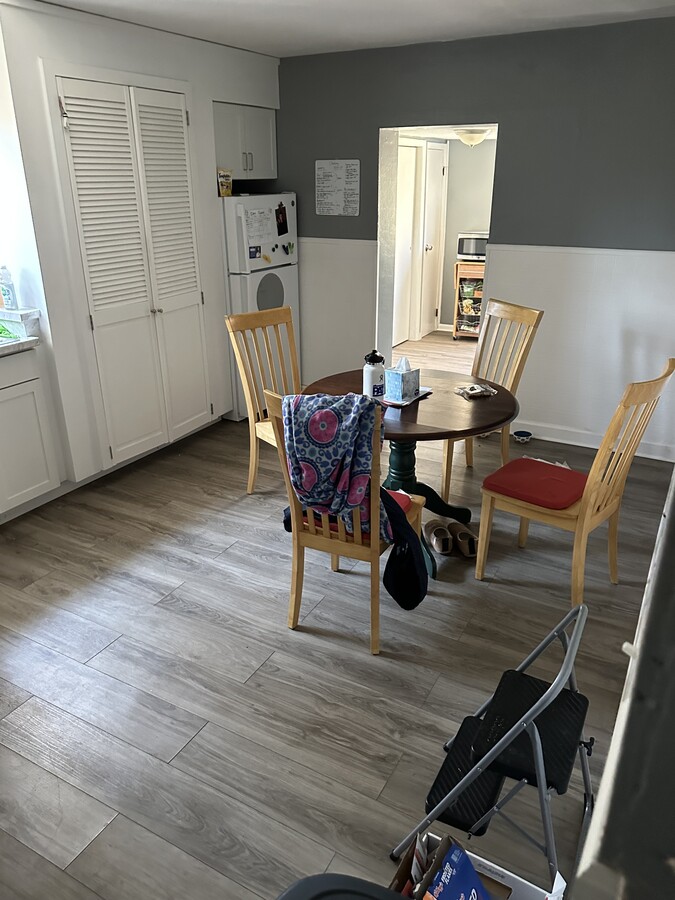 Photo - 2883 W Liberty Ave Unidad 1