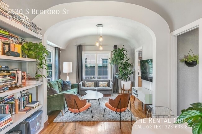 Building Photo - 2630 S Bedford St