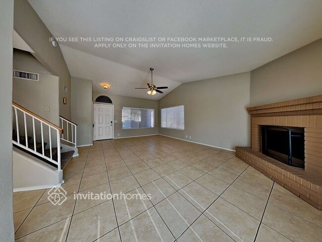 Photo - 4643 N 100th Ave