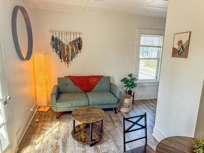 Photo - 5-7 Rock City Rd Unit 2B