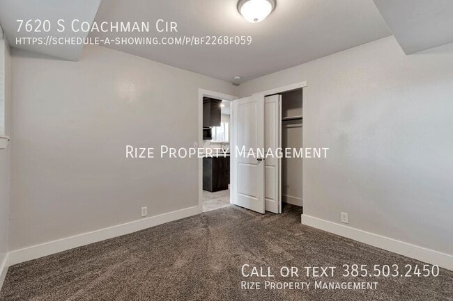 Photo - 7620 Coachman Cir