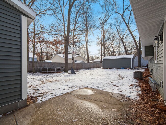 Photo - 556/558 Quarterline Unit 556 Quarterline