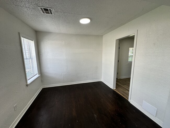 Photo - 2300 Granada Blvd