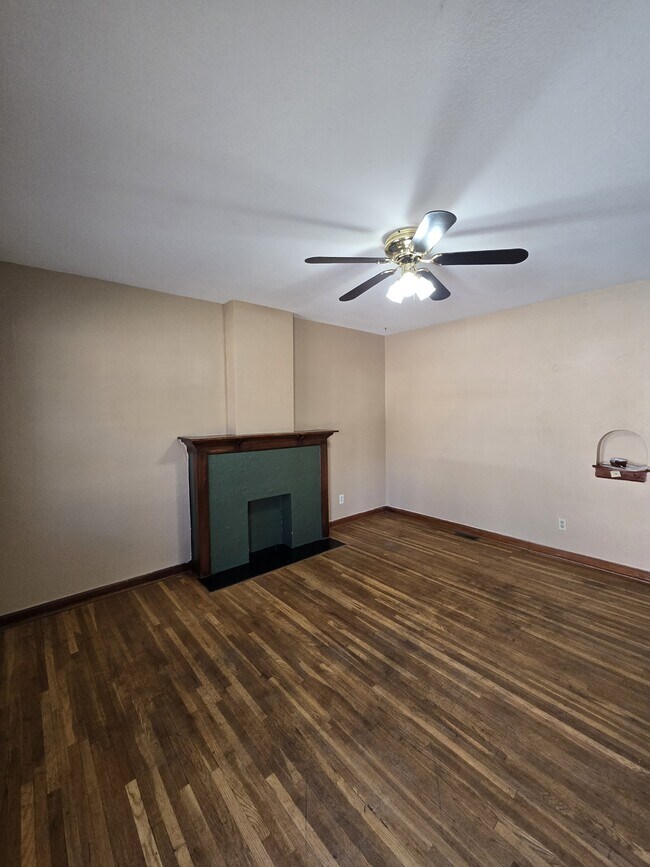 Photo - 4105 E Orme St