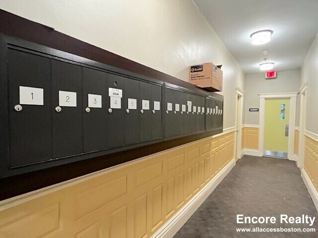 Photo - 105 Jersey St Unit 12